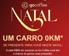 Imagem promocional da Promoção Natal da Sorte Go Coffee 2024, destacando a chance de ganhar um Renault Kwid 0km ao participar da campanha. A imagem inclui elementos festivos de Natal, o logotipo da Go Coffee, ilustrações de café e do prêmio em destaque para chamar a atenção dos clientes.