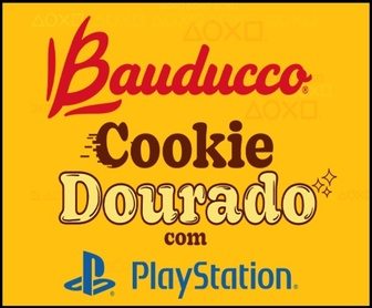 Pacote promocional do Cookie Bauducco com selo “Cookie Dourado” ao lado de um console PlayStation 5, fones de ouvido e voucher digital de jogos, com destaque para a frase “Concorra a uma viagem para a Califórnia”.