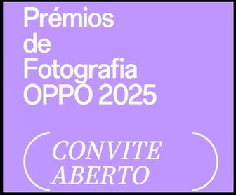 Pessoa segurando um smartphone tirando foto ao pôr do sol, representando a participação no Prêmio OPPO Lumo de Fotografia 2025.