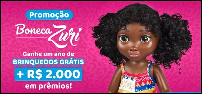 Imagem promocional da Boneca Zuri 2025 da Novabrink, destacando a diversão da criança com o brinquedo. A promoção oferece prêmios incríveis, incluindo 12 brinquedos Novabrink e cartões virtuais de até R$ 2.000. Participe até 07/11/2025 compartilhando vídeos criativos no Instagram com a hashtag #promocaozuri e marque @novabrink.