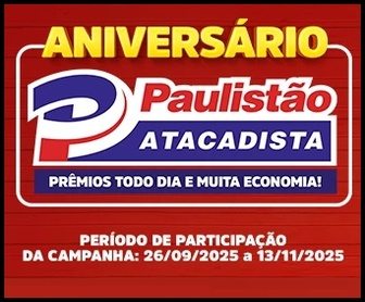 Cliente fazendo compras no Paulistão Atacadista segurando cupom de promoção com destaque para caminhonete S-10 0km e divulgação de vales-compra de 100 reais.