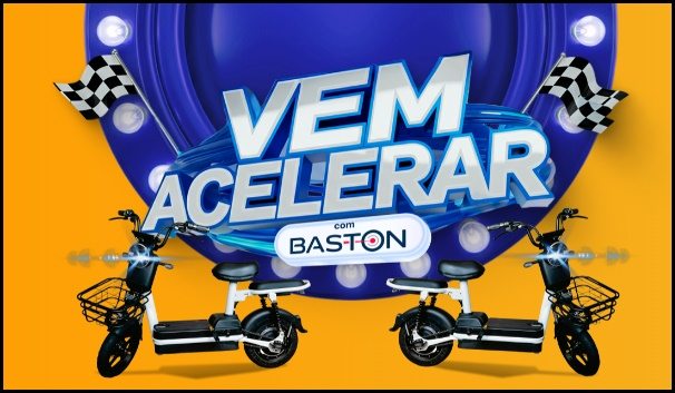 Imagem promocional da campanha Vem Acelerar com Baston 2025, mostrando uma scooter elétrica moderna ao lado dos produtos das marcas ABOVE®, PURO AR®, SUPER DOM, CHEMICOLOR, TECBRIL® e PROINSET®, com o logotipo da Baston e do Tozetto Supermercados em destaque. O visual transmite energia, movimento e inovação, reforçando o convite para o consumidor comprar, cadastrar e concorrer a prêmios sustentáveis até 06 de fevereiro de 2026.