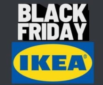 Imagem promocional do Black Friday 2024 da IKEA, com destaque para móveis e itens de decoração em promoção. A imagem ilustra um ambiente moderno e acolhedor, destacando sofás, mesas e luminárias, com preços visíveis em destaque.