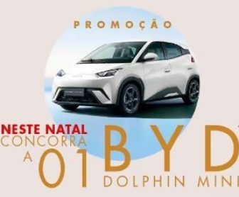 Imagem promocional da Promoção Natal Premiado Torra 2024, destacando o grande prêmio: um Certificado de Barras de Ouro no valor de R$ 115.000,00, equivalente a um carro elétrico BYD Dolphin Mini. A imagem traz elementos natalinos, como decorações vermelhas e douradas, acompanhados do slogan 