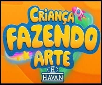 Crianças participando do Concurso Cultural Crianças Fazendo Arte Havan 2025 em Florianópolis, colorindo desenhos para concorrer a vales-compra exclusivos.