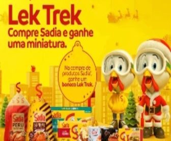 Imagem promocional da Sadia mostrando miniaturas dos personagens Lek Trek disponíveis como prêmios. A imagem destaca os produtos participantes da promoção, como aves natalinas, lasanhas e hambúrgueres, que possibilitam a conquista das miniaturas.