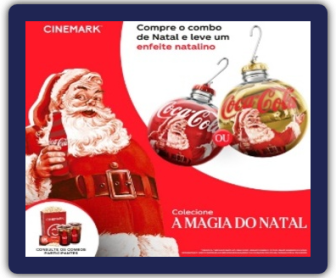 Imagem de bolas natalinas exclusivas da Coca-Cola, com o logotipo da marca e o tema do Papai Noel, como brinde de promoção na Cinemark.