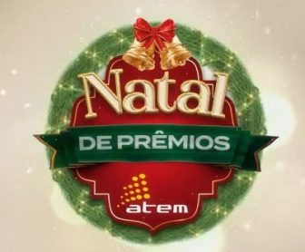 Imagem ilustrativa da Promoção Posto Atem Natal de Prêmios 2024, destacando um posto de combustível com clientes abastecendo seus veículos. O visual transmite a ideia de uma ação promocional voltada para a época de Natal, com destaque para o prêmio de vale-combustível