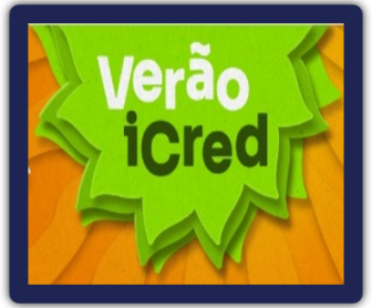 Imagem promocional destacando a Promoção Verão iCred 2025. Na arte, aparecem o carro BYD Dolphin 0km como prêmio principal e cartões de crédito virtuais representando prêmios adicionais. O fundo utiliza elementos tropicais para reforçar o tema do verão.