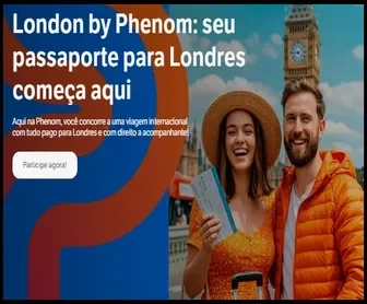 Casal sorridente segurando passagens em frente ao Big Ben, representando a promoção Phenom Idiomas para ganhar viagem a Londres.